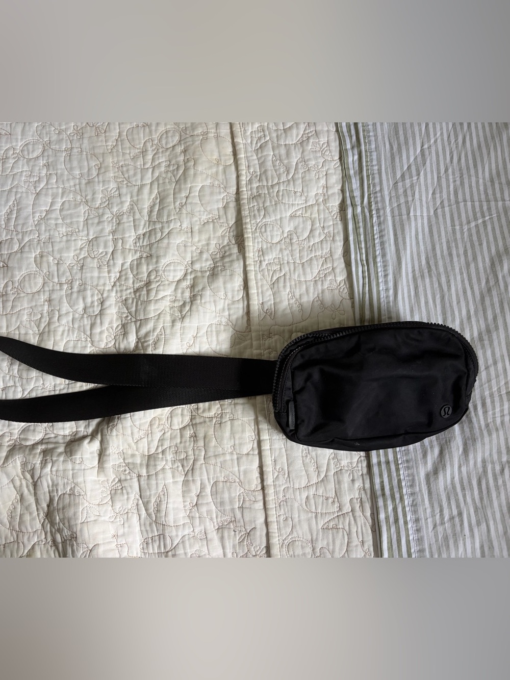 lululemon athletica Black Mini Crossbody Belt Bag